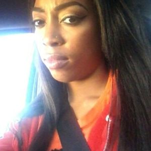 Meet your Posher, Candie